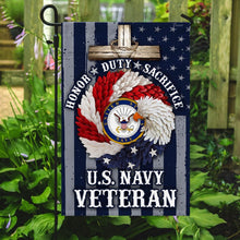 Load image into Gallery viewer, American Eagle Wreath With U.S Navy Veteran Flag