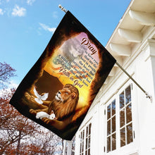 Load image into Gallery viewer, A Soul That Never Loses Faith In God The Lion &amp; The Lamb Flag